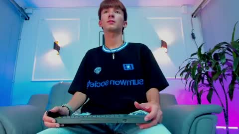 JAKE online show from April 15, 5:47 am