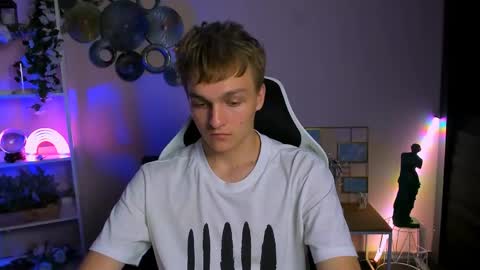 Jake online show from May 25, 12:33 pm