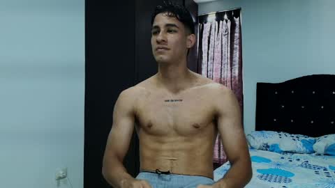 Snapshot of jakemonroe1 chatting on April 6, 3:46 pm JakeMonroe online show from April 6, 3:46 pm