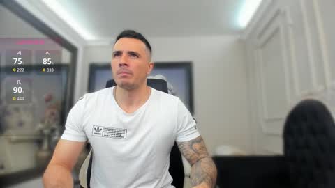 jakestone_1 online show from November 3, 12:46 am