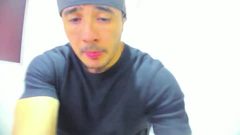 jakestone_1 online show from January 31, 8:18 pm