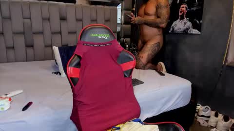 my name is sebas If you come here dont hesitate to say hello Im a guy who really likes having conversations and having hot online show from March 8, 2:04 am