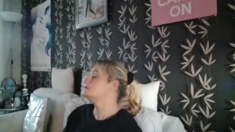 JAKKI LOUISE pornstar online show from November 21, 3:22 pm