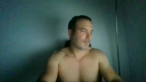 jam3s5959 online show from June 6, 7:57 am