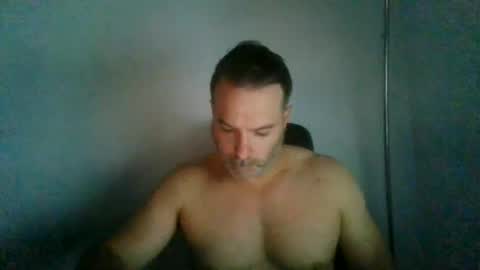 jam3s5959 online show from June 12, 9:08 am