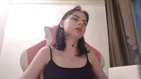 Snapshot of jamawoosley chatting on May 26, 4:14 pm Mila online show from May 26, 4:14 pm