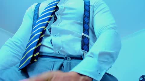 James online show from December 13, 3:00 pm