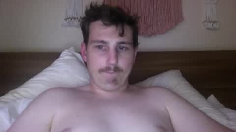 Snapshot of jamesbay367 chatting on November 23, 6:08 pm jamesbay367 online show from November 23, 6:08 pm