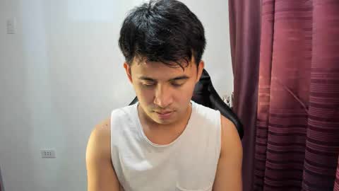 jamesthebigcockxxx online show from December 4, 2:20 am