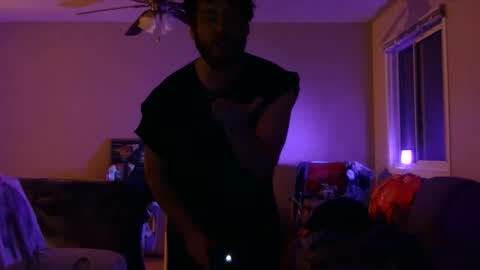 Snapshot of jameswolf777 chatting on January 17, 1:43 am jameswolf777 online show from January 17, 1:43 am