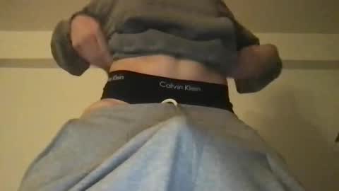 Snapshot of jami4u chatting on March 23, 8:35 pm JAMI4U online show from March 23, 8:35 pm