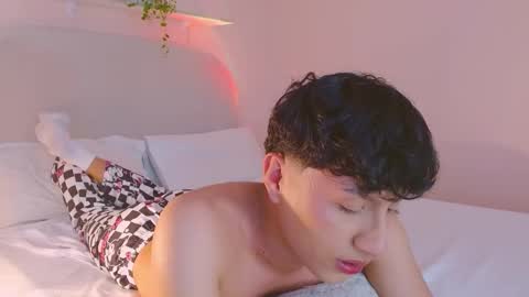 Jamie femboy online show from November 9, 12:31 am