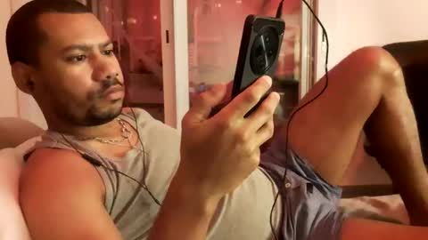 Jamie Lonnas online show from October 24, 3:30 pm