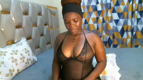 jamiethemermaid online show from October 19, 1:45 pm