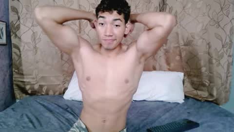 Jamithindependent model online show from March 18, 12:08 pm