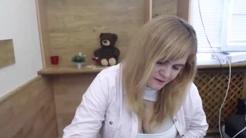 janaloveli online show from December 21, 9:16 am