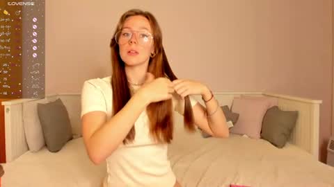 Snapshot of jane_danels chatting on July 7, 6:16 am Jane Danels online show from July 7, 6:16 am