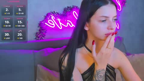 Eva online show from January 8, 10:45 pm