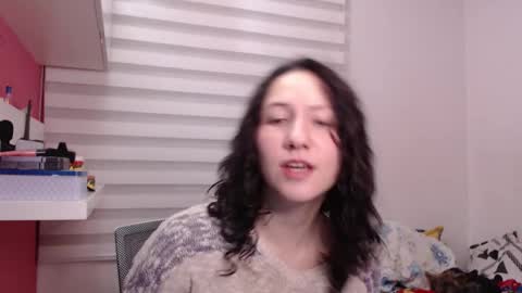 Snapshot of jane_r chatting on December 17, 3:34 am Jane online show from December 17, 3:34 am