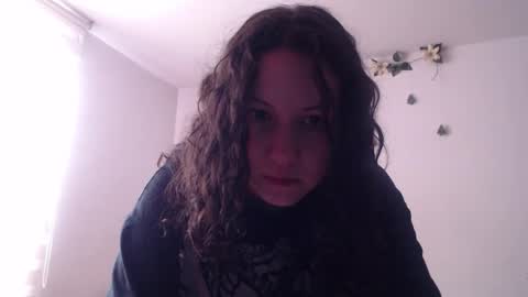 Snapshot of jane_r chatting on February 5, 7:07 pm Jane online show from February 5, 7:07 pm