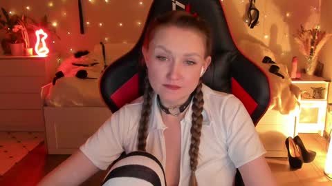 Jane online show from March 7, 11:49 pm