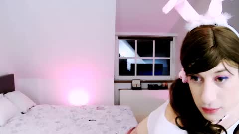 janetrans online show from February 16, 8:16 pm