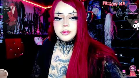      online show from April 5, 11:24 pm