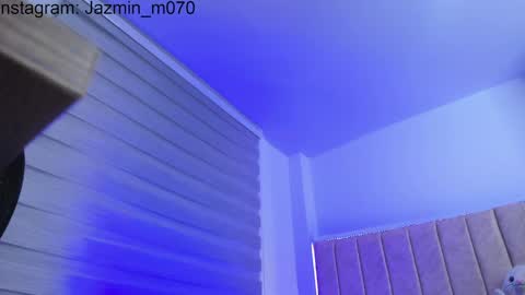 Jane online show from April 15, 9:38 am