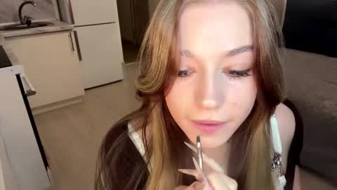 Janni online show from November 10, 8:41 pm