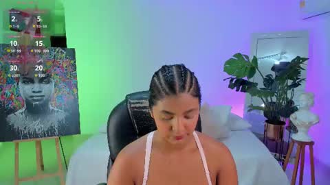 Snapshot of jany__love chatting on June 11, 10:57 am JANY online show from June 11, 10:57 am