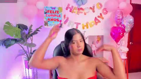 Snapshot of jany__love chatting on June 17, 11:01 am JANY online show from June 17, 11:01 am