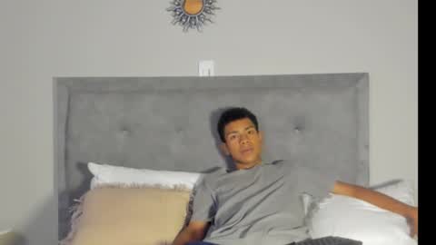 jared_blake online show from December 18, 4:20 am