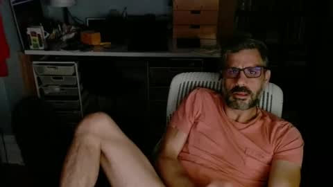 Snapshot of jareth_returns chatting on October 12, 5:17 am jareth_returns online show from October 12, 5:17 am