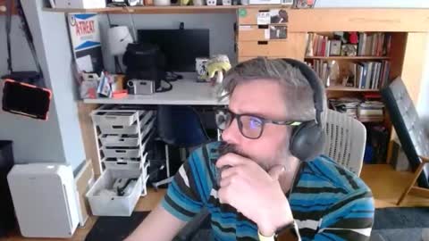 Snapshot of jareth_returns chatting on February 22, 9:02 pm jareth_returns online show from February 22, 9:02 pm