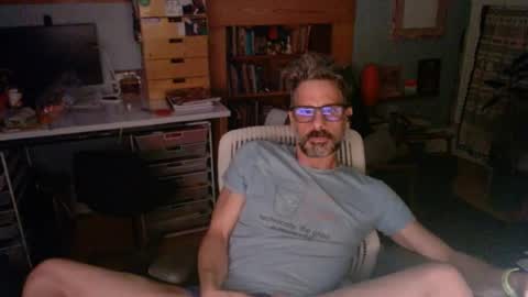 jareth_returns online show from July 30, 2:10 am