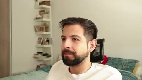 Snapshot of jarod3426 chatting on February 11, 12:10 pm JAROD online show from February 11, 12:10 pm