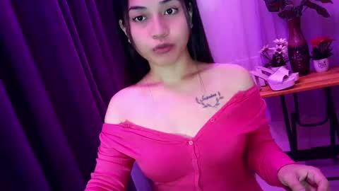 Snapshot of jasmine_arousal chatting on June 24, 11:42 am JASMINE online show from June 24, 11:42 am