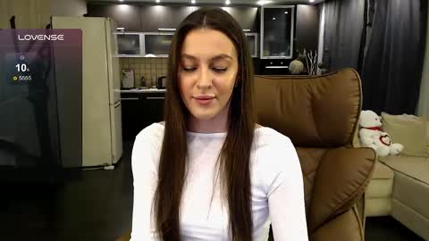 Snapshot of jasmine_doll_ chatting on May 31, 7:04 pm Jasmine online show from May 31, 7:04 pm