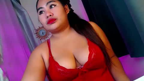 Snapshot of jasmineallure chatting on February 16, 1:46 am jasmineallure online show from February 16, 1:46 am
