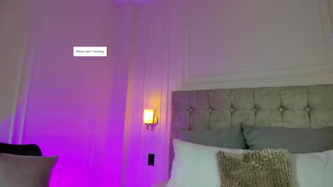 jasmine online show from January 17, 7:06 pm