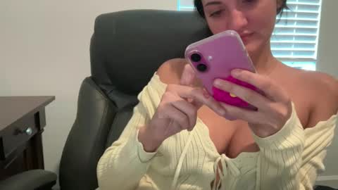 Jasmine Tate online show from October 12, 8:52 pm