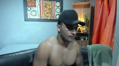 jason_risto online show from May 2, 7:02 am