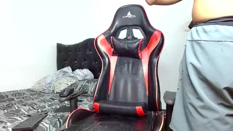 Javier Herrera online show from May 5, 2:58 pm