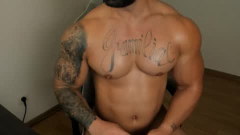 JaxonHunk online show from September 15, 8:09 pm