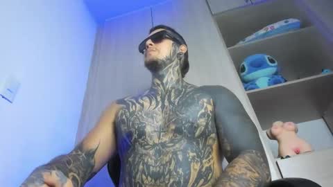 Snapshot of jaxxon22cm chatting on March 4, 6:58 pm Michael independient model online show from March 4, 6:58 pm