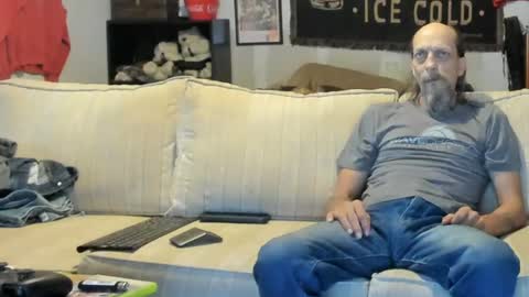 Snapshot of jay_short7863 chatting on July 4, 7:31 pm O F jay short786 online show from July 4, 7:31 pm