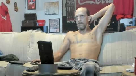 Snapshot of jay_short7863 chatting on July 12, 12:07 pm O F jay short786 online show from July 12, 12:07 pm