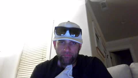 jaybee8112 online show from July 13, 7:33 am