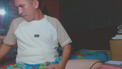 Manuel alvarez online show from February 13, 1:56 am