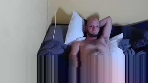 Snapshot of jayjay111989 chatting on March 17, 1:43 am HUngBtmFl online show from March 17, 1:43 am